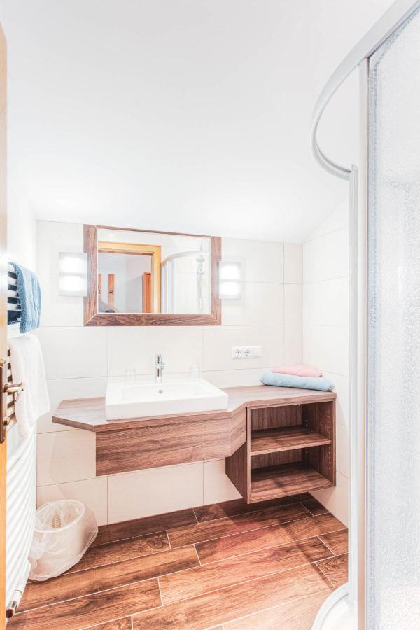 Gaeste-Appartementhaus - Urlaubsresort Hafele ซังคท์ยาคอบ อิน เดเฟอเรกเกิน ภายนอก รูปภาพ